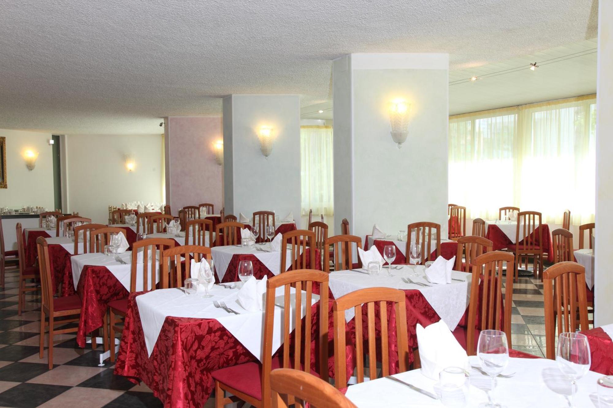 Hotel Carlton Lignano Sabbiadoro Zewnętrze zdjęcie