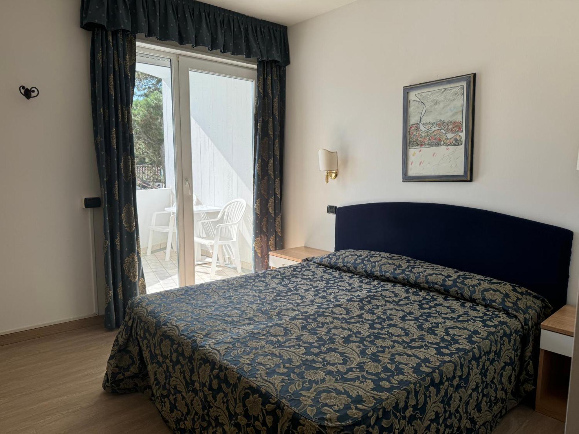 Hotel Carlton Lignano Sabbiadoro Zewnętrze zdjęcie